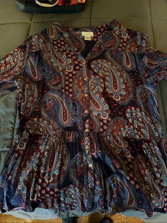 Soft Surroundings Tops - Soft Surroundings Navy Paisley Button-Front Tunic